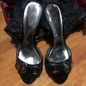 Guess Black Women's Open Toe Mules/ Heels Size 7.